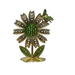 Vintage Revere Girl Flower Earring Holder with Bee